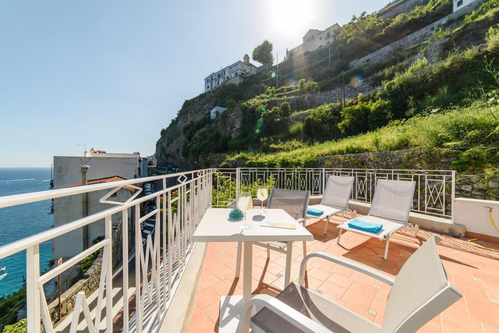 Bed and Breakfast Eden Sul Mare Amalfi Exterior foto